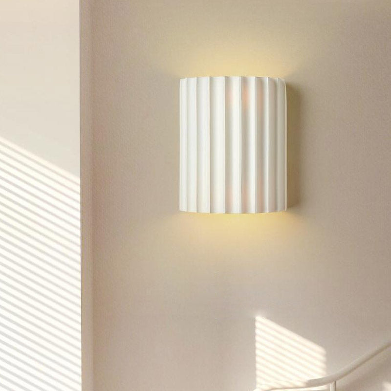 Chic Modern Ruffled Shade Wall Sconce Light Fixture with Unique Design for Stylish Indoor Ambience
