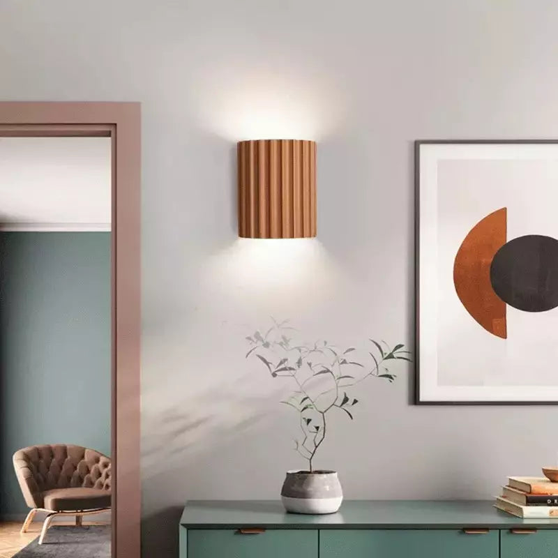 Chic Modern Ruffled Shade Wall Sconce Light Fixture with Unique Design for Stylish Indoor Ambience