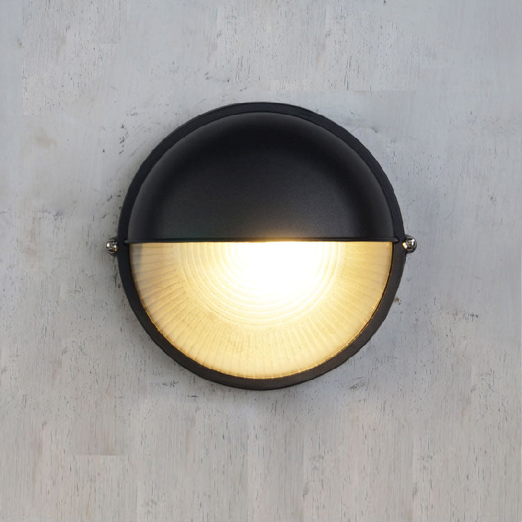 Coastal Charm | Outdoor Wall Sconce with Weatherproof Design | Elegant Lighting for Patios and Porches
