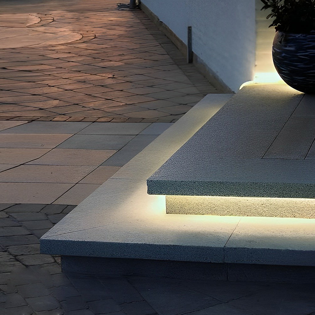 Customizable Outdoor LED Strip Lights with Waterproof Design | Flexible Illumination for Gardens and Patios