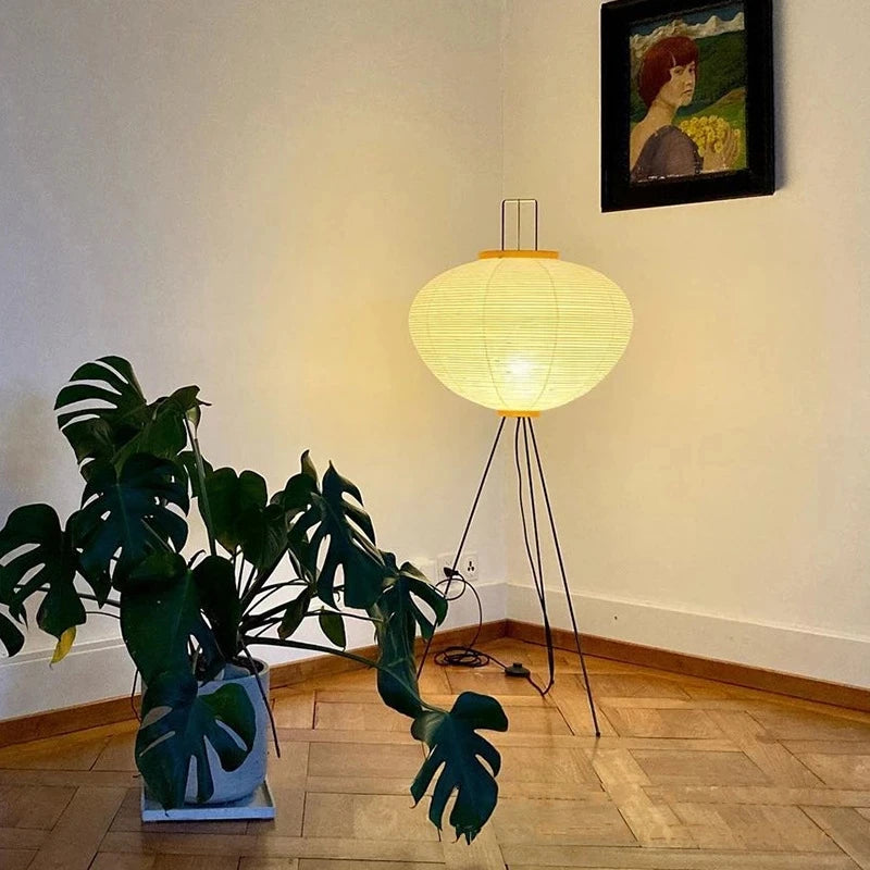 Elegant Floor Lamp | Japanese Xuan Paper Design with Soft Ambient Lighting | Retro Style for Cozy Living Room