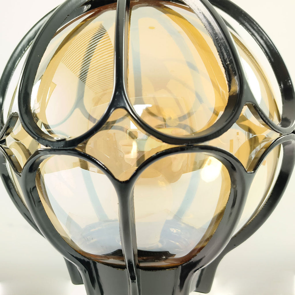 Elegant Outdoor Lighting | Vintage Globe Pillar Lights with Glass Shade | Durable Aluminum Design for Garden Illumination