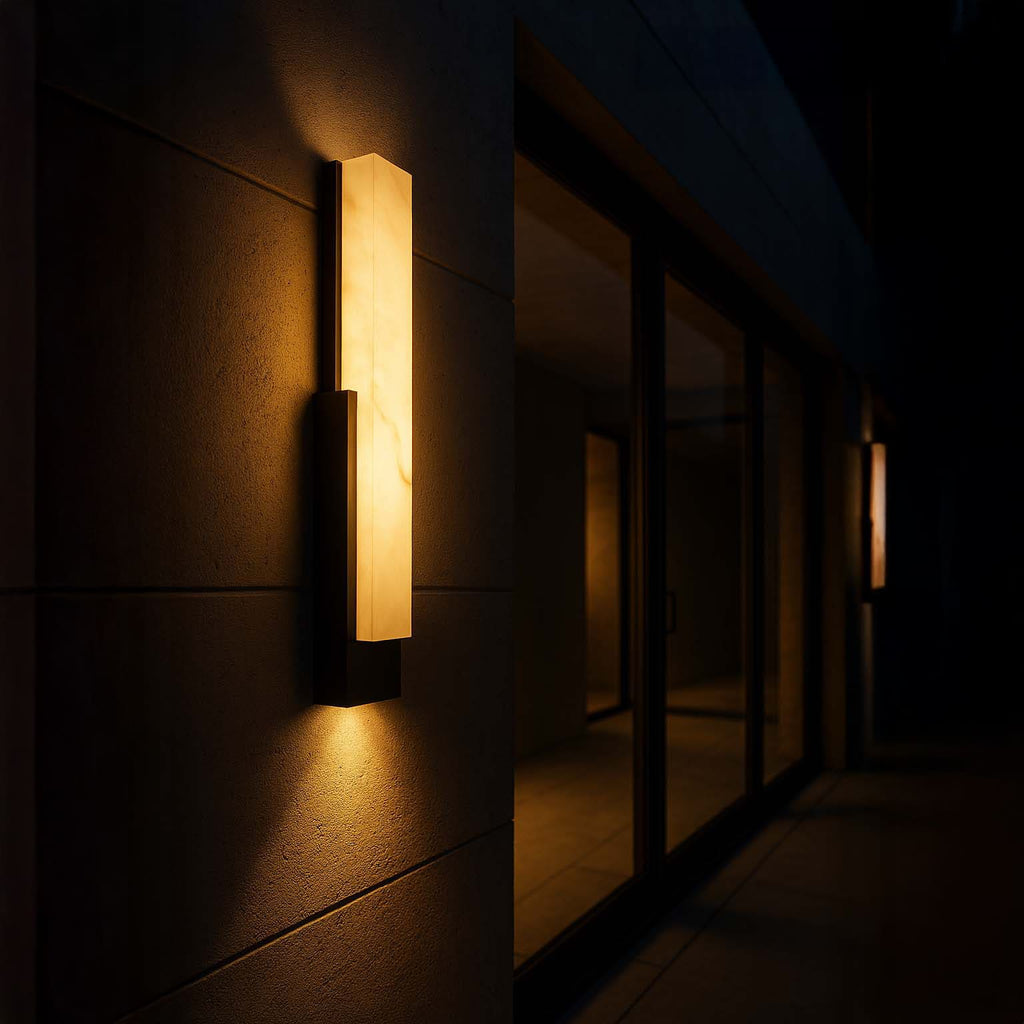 Elegant Outdoor Wall Lantern Light with Weather-Resistant Design | Stylish Sconce for Garden and Patio