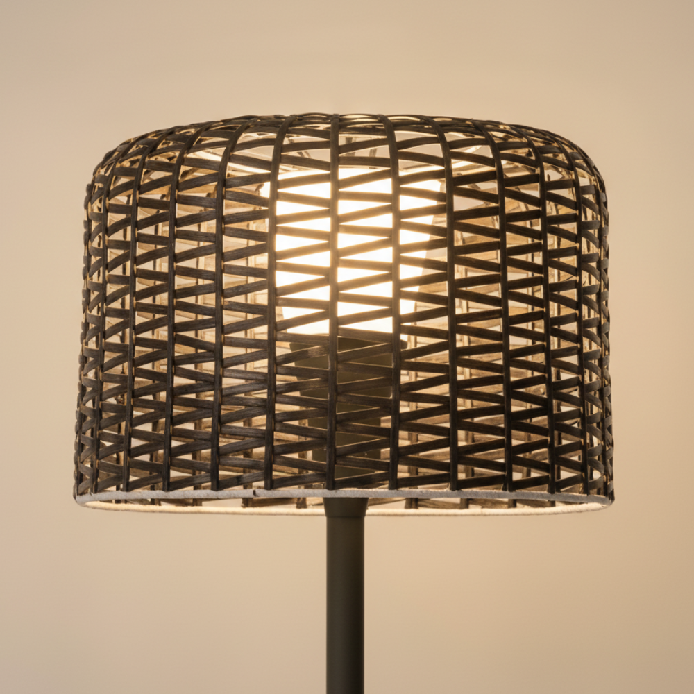 Elegant Solar Outdoor Lamp | Woven Shade Design with Integrated LED | Perfect for Garden Ambiance