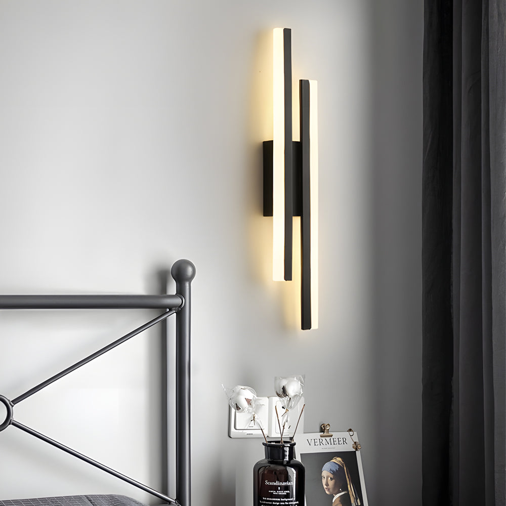 Modern Asymmetric Vanity Light Bar with Adjustable Color Temperature | Stylish Iron Bathroom Lighting for Elegant Illumination