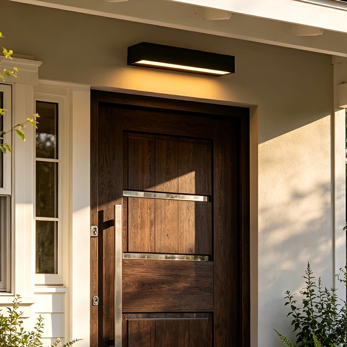 Modern Minimalist | Outdoor Wall Sconce Lighting with Waterproof Design | Sleek Illumination for Patios and Entryways