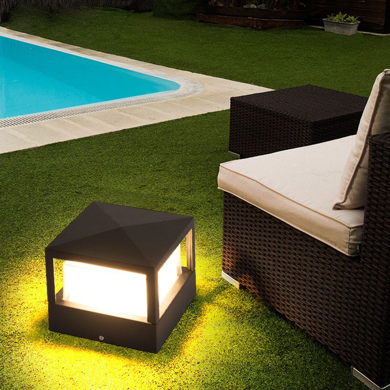 Modern Outdoor LED Lawn Light | Waterproof Aluminium Design for Efficient Landscape Lighting
